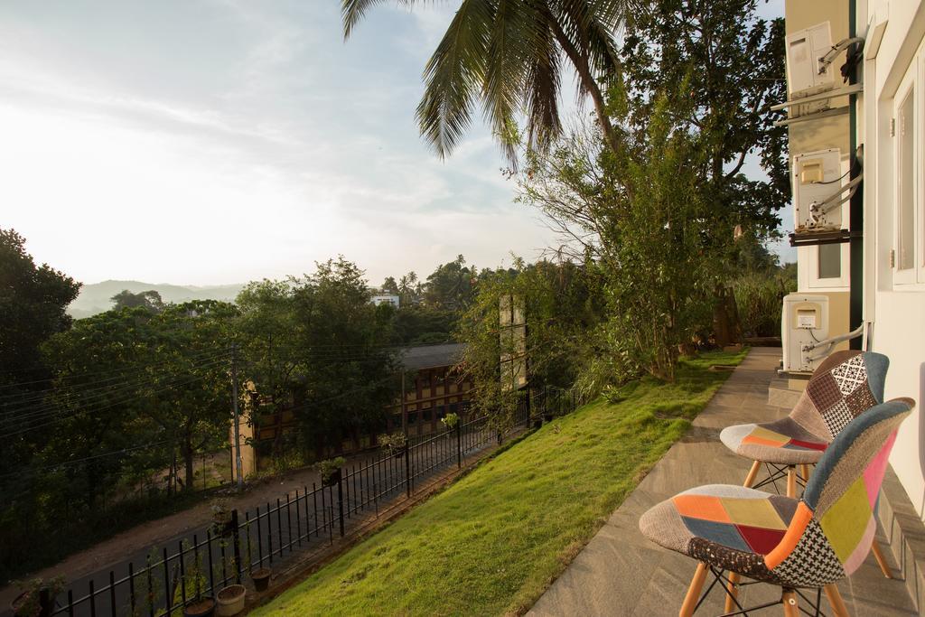 Shalom Residence Kandy Exterior photo