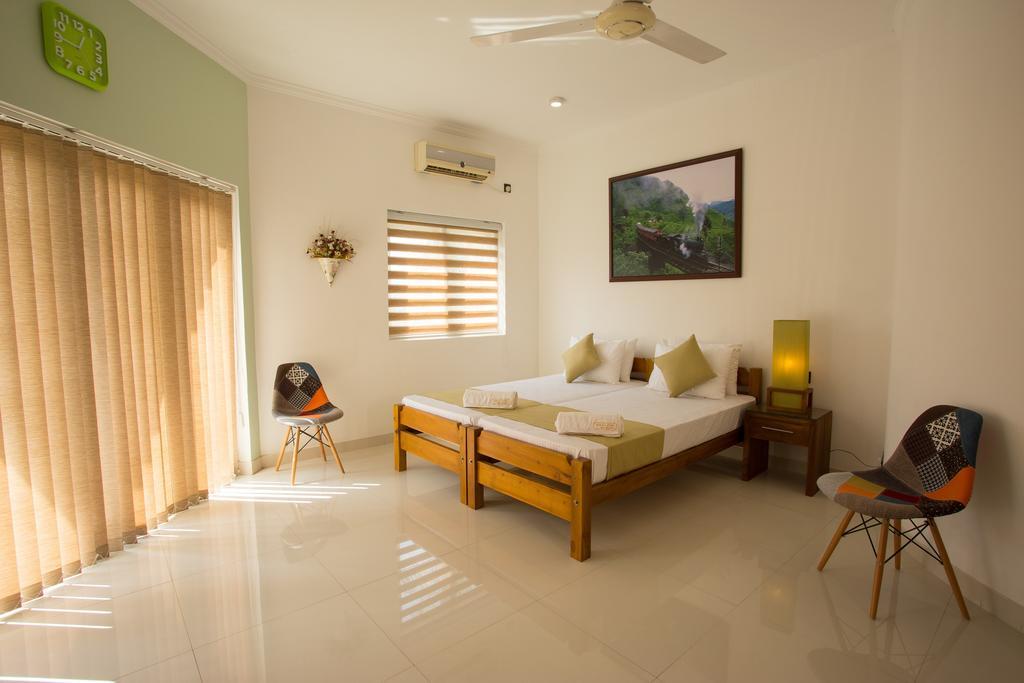 Shalom Residence Kandy Exterior photo